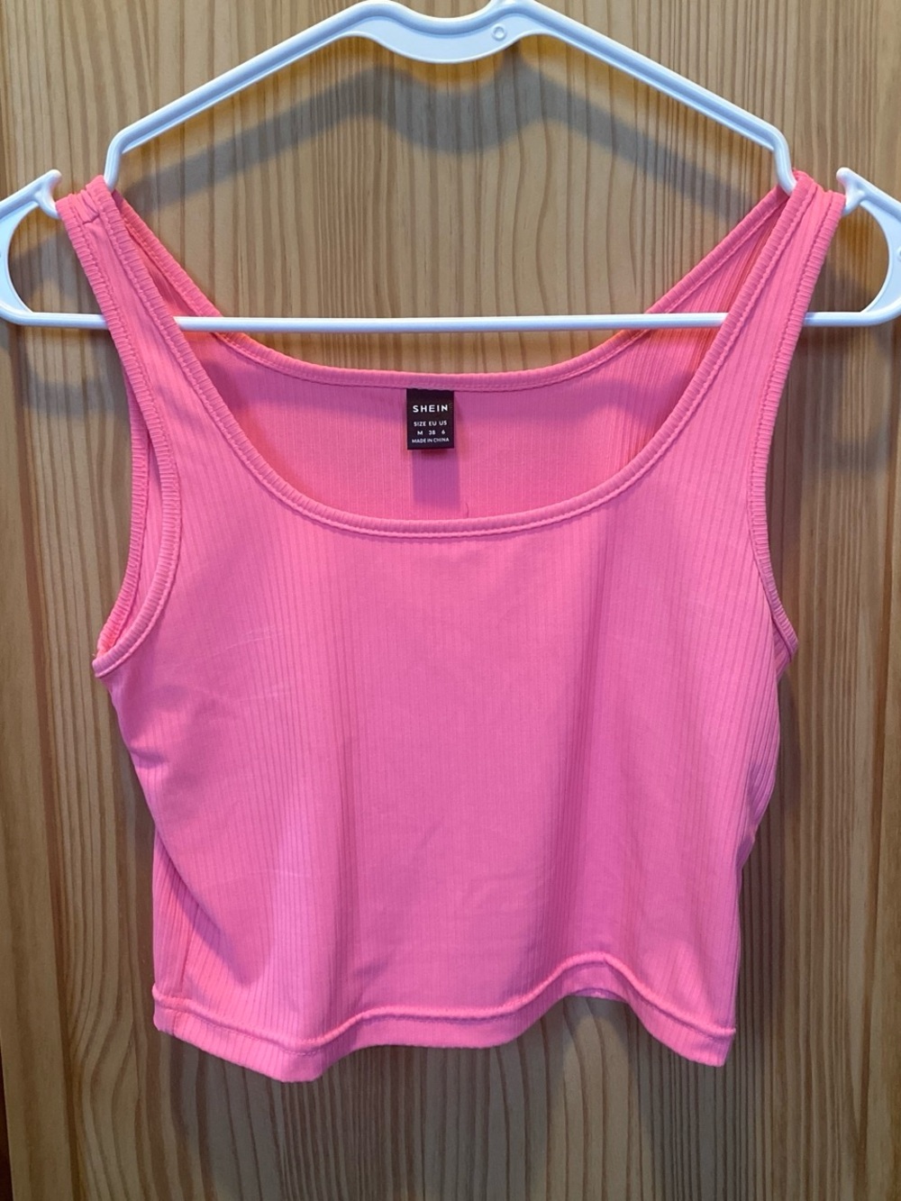 SHEIN Hot Pink Ribbed Scoop Crop Tank